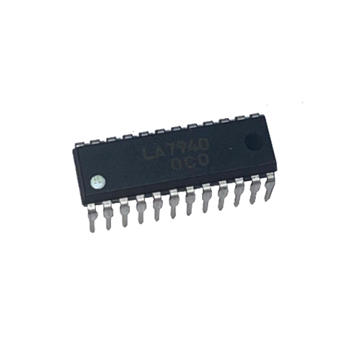 LA7940