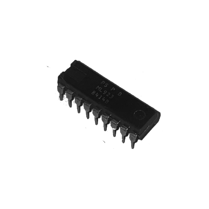 ML923