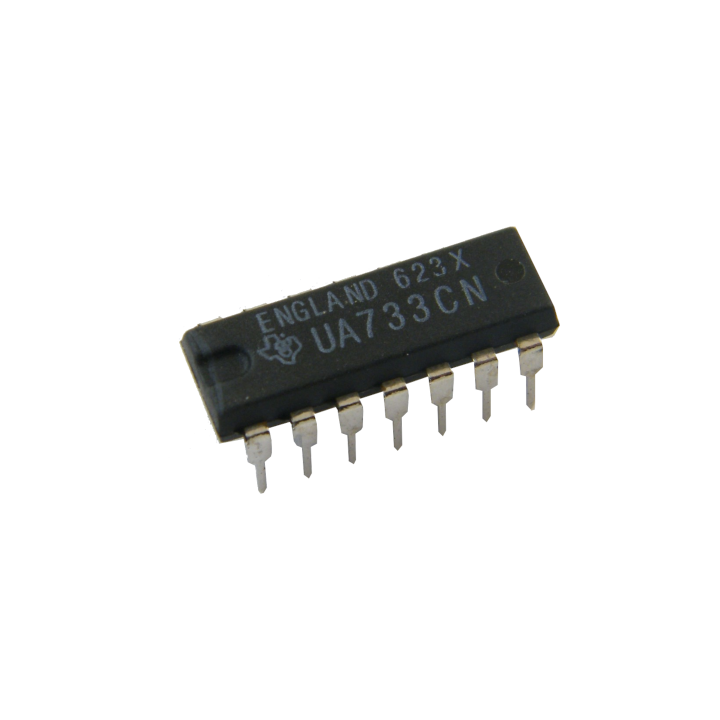 UA733